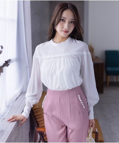 clear（クリア）の「切替ギャザーボリュームスリーブブラウス（シャツ