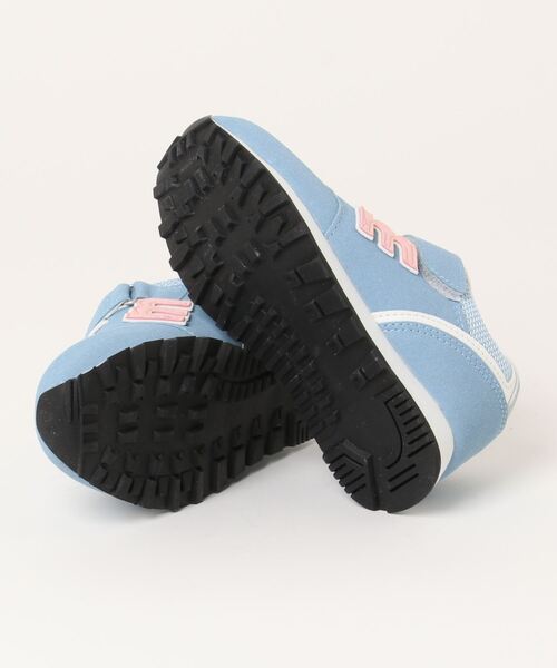 moz（モズ）の「【MOZ】ベルト付きキッズスニーカー（スニーカー・キッズ・ブラック/ブルー/グレー/ピンク・22.0cm/21.0cm/19.0cm/18.0cm/20.0cm）」の8枚目の写真