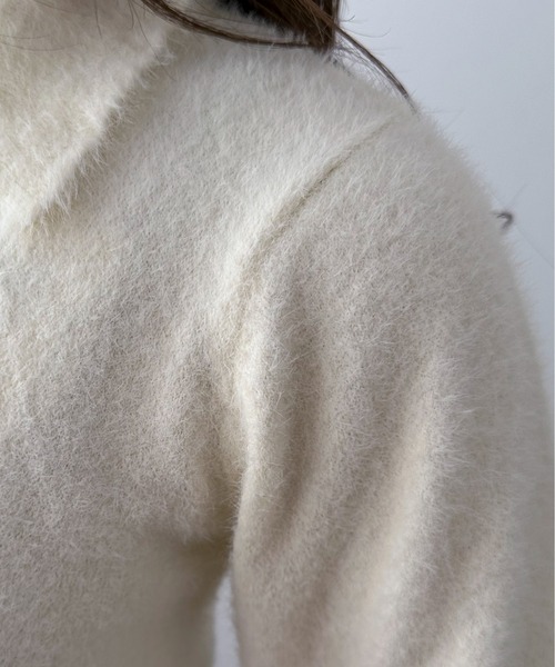 EPIMI E'PIMMY（エピミエピミー）の「【ハンドウォッシャブル】配色ラインシャギーポロニット（ニット/セーター・レディース・ピンクベージュ/オフホワイト/グレー・MEDIUM）」の13枚目の写真