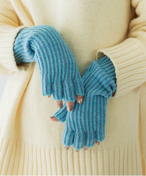 CONTROL FREAK / CTFK(コントロールフリーク)の「CONTROL FREAK(コントロールフリーク)ツートンリブアームウォーマー(アームカバー・レディース・グレー/アイボリー/ブルー・FREE)」の16枚目の写真