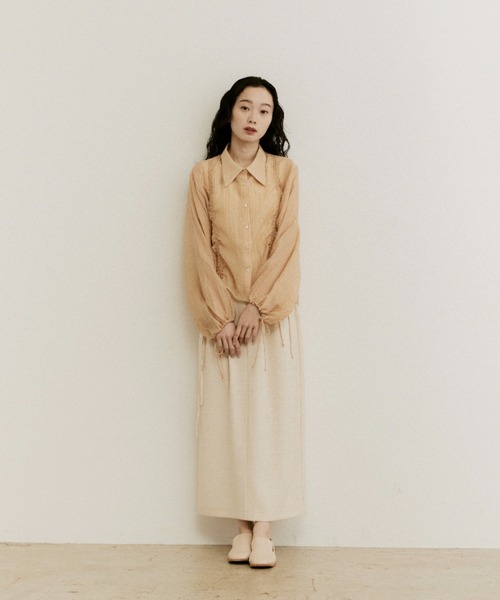 moi tytto（モイテュット）の「ドロストギャザーシアーシャツブラウス（シャツ/ブラウス・レディース・ベージュ/ナチュラル・FREE）」の5枚目の写真