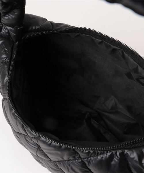 STYLEBLOCK(スタイルブロック)の「キルティングショルダーバッグ(ショルダーバッグ・レディース・ホワイト/グリーン/ブラック/ローズ・FREE)」の6枚目の写真