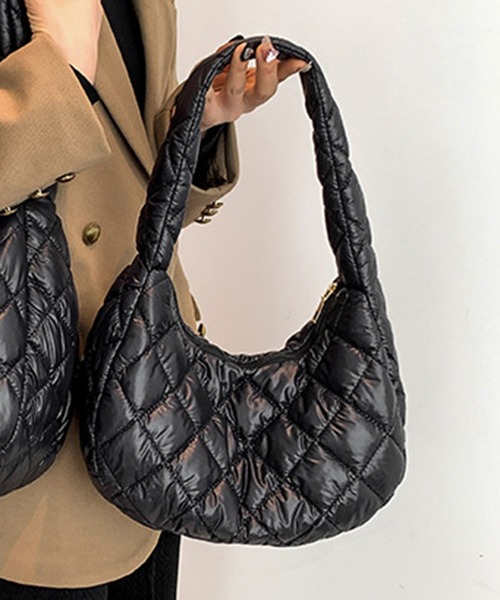 STYLEBLOCK(スタイルブロック)の「キルティングショルダーバッグ(ショルダーバッグ・レディース・ホワイト/グリーン/ブラック/ローズ・FREE)」の1枚目の写真