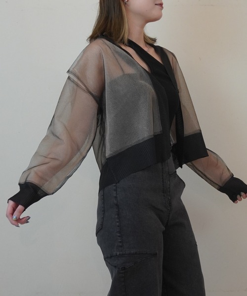 AULA AILA(アウラアイラ)の「シアーニットカーディガン(カーディガン/ボレロ・レディース・ブラック/ピンク/イエロー×グリーン・0)」の4枚目の写真