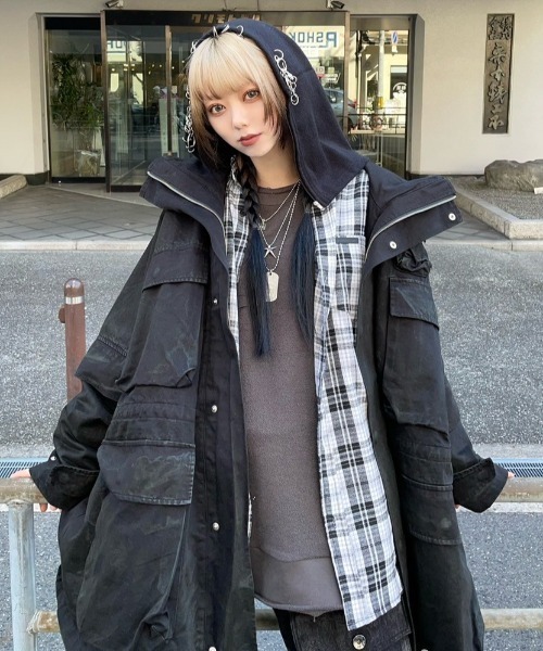 XU（エックスユー）の「ストリートファッション XU エックスユー grunge oversized sweat オーバーサイズ スウェット トレーナー シンプル 無地 長袖トップス 韓国ファッション 韓国ストリート（スウェット・メンズ・ブラック/グレー・ONE SIZE）」の2枚目の写真
