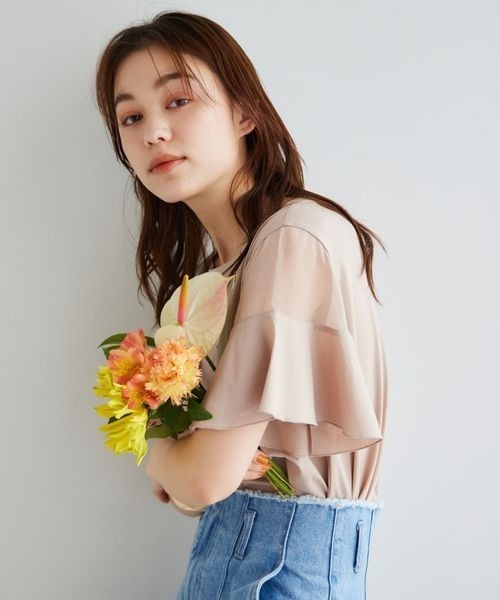 mysty woman（ミスティウーマン）の「シアーショルダープルオーバー　113483（Tシャツ/カットソー・レディース・オフホワイト/ブラック/グレイッシュベージュ/ブルー系その他/オレンジ/ライトグリーン/ピンク・FREE）」の20枚目の写真