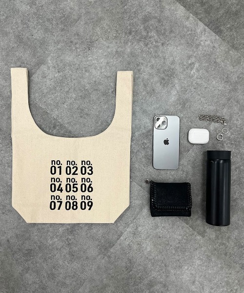 ISOOK（アイスー）の「オリジナルキャンバスマルシェバッグ(chiica original) / 刺繍ロゴ キャンバスバッグ エコバッグ トートバッグ（ハンドバッグ・レディース・アイボリー・FREE）」の13枚目の写真