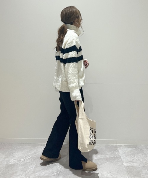 ISOOK（アイスー）の「オリジナルキャンバスマルシェバッグ(chiica original) / 刺繍ロゴ キャンバスバッグ エコバッグ トートバッグ（ハンドバッグ・レディース・アイボリー・FREE）」の5枚目の写真