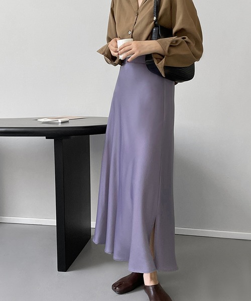 aimoha(アイモハ)の「フェミニンサテンロング丈スカート(スカート・レディース・ブラック/ベージュ/パープル・MEDIUM/LARGE)」の20枚目の写真