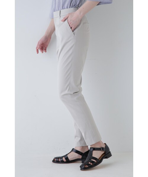 human woman(ヒューマンウーマン)の「◆サテンストレッチスリムパンツ(その他パンツ・レディース・グレー系その他/グレー・SMALL/MEDIUM/LARGE)」の12枚目の写真