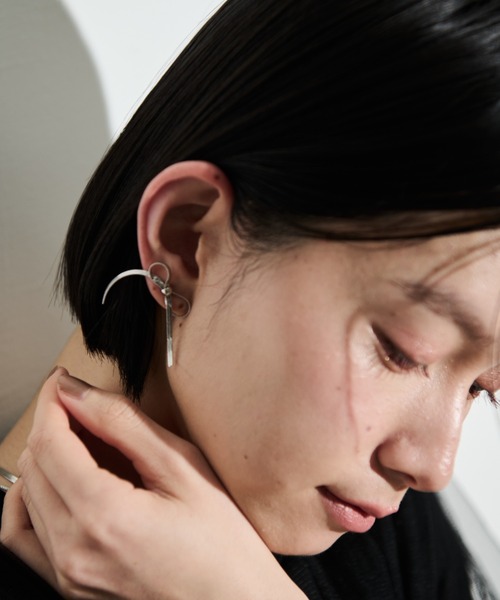 Shelly island（シェリーアイランド）の「リボンモチーフピアス（ピアス（両耳用）・レディース・ゴールド/シルバー・FREE）」の8枚目の写真