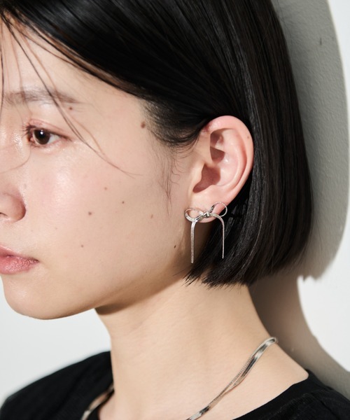 Shelly island（シェリーアイランド）の「リボンモチーフピアス（ピアス（両耳用）・レディース・ゴールド/シルバー・FREE）」の9枚目の写真