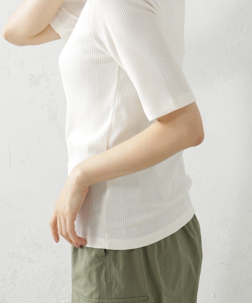 FOUND GOOD(ファウンドグッド)の「すっきりシルエットリブ5分袖Tシャツ(Tシャツ/カットソー・レディース・ブラック/ホワイト系5/グレー系/グリーン系8/オレンジ系5・S/M/L)」の6枚目の写真