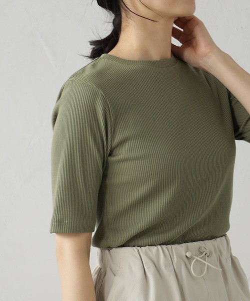 FOUND GOOD(ファウンドグッド)の「すっきりシルエットリブ5分袖Tシャツ(Tシャツ/カットソー・レディース・ブラック/ホワイト系5/グレー系/グリーン系8/オレンジ系5・S/M/L)」の21枚目の写真