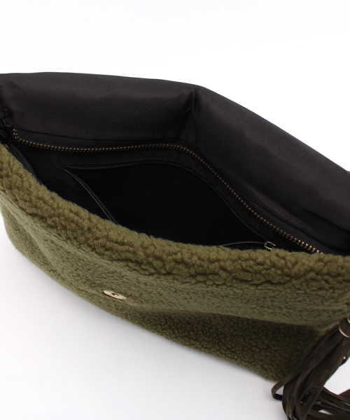 ROSE BUD（ローズバッド）の「(LL ACCESSORIES)フリンジ付きクラッチバッグ（クラッチバッグ・レディース・ライトブラウン/ベージュ/グリーン・ONE SIZE）」の10枚目の写真