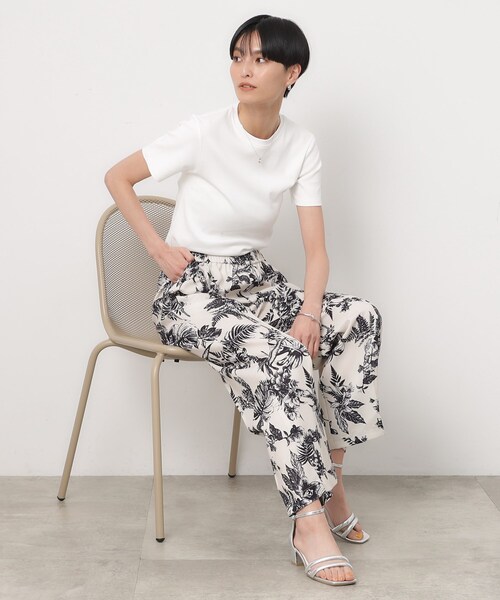 OPAQUE.CLIP（オペークドットクリップ）の「◆フライスコットンベーシックTシャツ（Tシャツ/カットソー・レディース・ブラック/ホワイト/ホワイト系3/ピンク系1/ネイビー・40/38/36）」の7枚目の写真