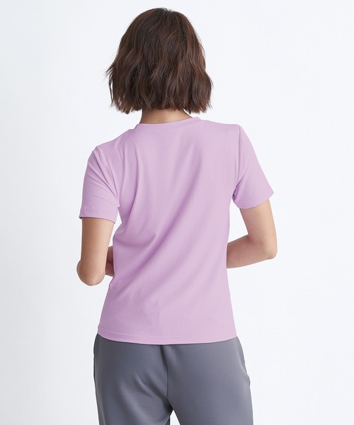 ROXY(ロキシー)の「SUGAR SWEET RIBBON/ロキシーフィットネスウェア半袖Tシャツ(Tシャツ/カットソー・レディース・ホワイト/ブラック/パープル・MEDIUM/LARGE/SMALL)」の13枚目の写真
