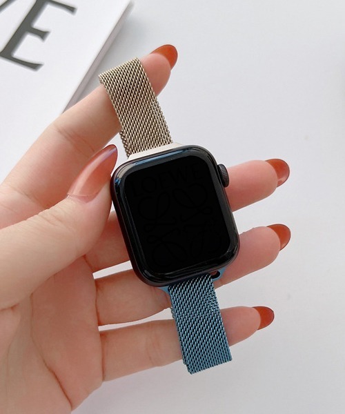 UNii(ユニー)の「メタルステンレスバンド Apple Watch バンド ベルト 41/40/38mm マグネット スリム バイカラー シンプル(デジタル腕時計・レディース・シルバー/その他4/ピンクゴールド/その他5/その他3/その他2/その他1/ピンク/グレー・ONE SIZE)」の7枚目の写真