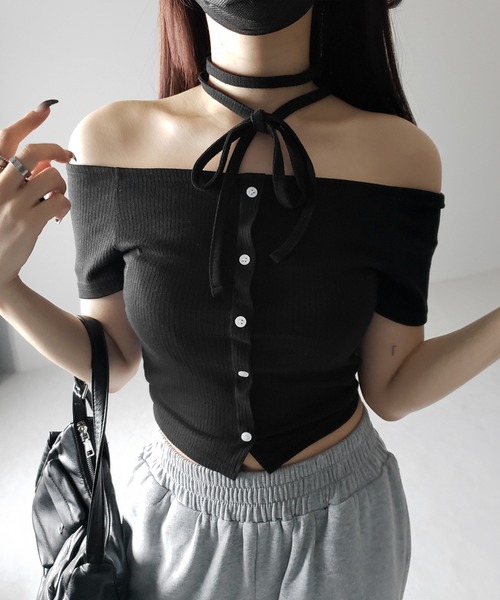 me+em select(ミームセレクト)の「※※【 2WAY 】ストラップリボンオフショルダーリブトップス / strap ribbon off shoulder rib tops(Tシャツ/カットソー・レディース・ブラック/アイボリー/チャコール・FREE)」の6枚目の写真