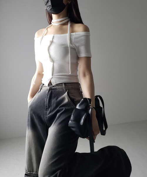 me+em select(ミームセレクト)の「※※【 2WAY 】ストラップリボンオフショルダーリブトップス / strap ribbon off shoulder rib tops(Tシャツ/カットソー・レディース・ブラック/アイボリー/チャコール・FREE)」の21枚目の写真