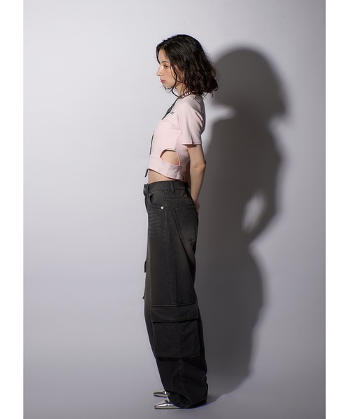 Adoon plain（アドーンプレーン）の「オーバーダイカーゴデニム（デニムパンツ・レディース・ブラック/カーキ・MEDIUM/LARGE）」の6枚目の写真