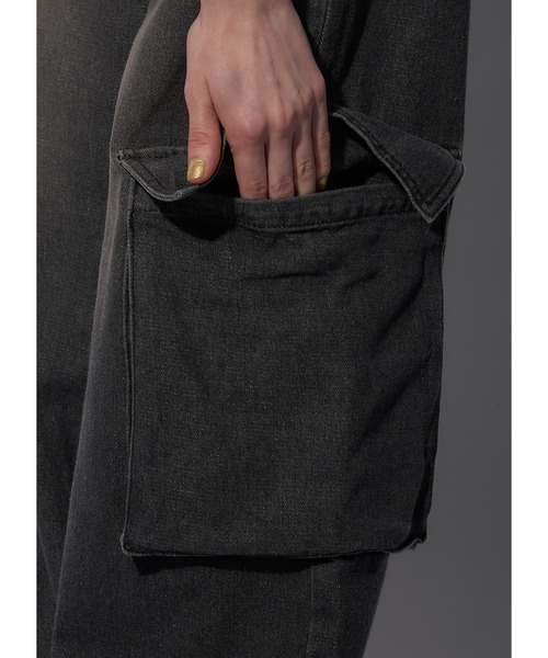 Adoon plain（アドーンプレーン）の「オーバーダイカーゴデニム（デニムパンツ・レディース・ブラック/カーキ・MEDIUM/LARGE）」の16枚目の写真