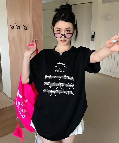 shopnikoniko(ショップニコニコ)の「Tシャツ リボン 半袖 オーバーサイズ プリント ビックTシャツ(Tシャツ/カットソー・レディース・ホワイト/ブラック・フリー)」の9枚目の写真