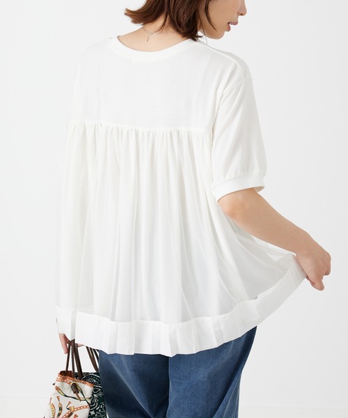 BELLUNA PLUS(ベルーナ)の「後ろチュール切替プルオーバー(Tシャツ/カットソー・レディース・ブラック/オフホワイト・LARGE/MEDIUM/X-LARGE)」の9枚目の写真
