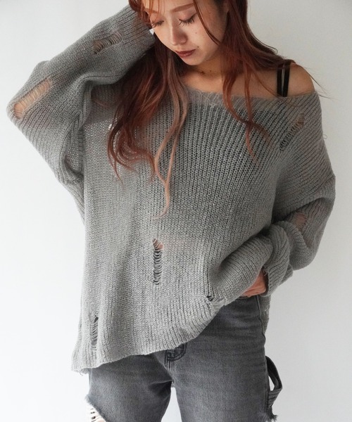 Port(ポート)の「【 antique andico / アンティーク アンディコ 】 ダメージ デザイン オフショル ニット トップス #_(ニット/セーター・レディース・グレー/ピンク・FREE)」の3枚目の写真