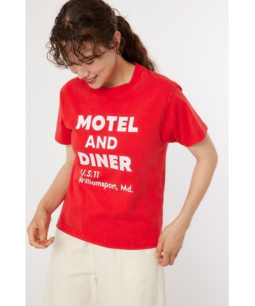 RODEO CROWNS WIDE BOWL(ロデオクラウンズワイドボウル)の「MOTEL AND DINER VINTAGE Tシャツ(Tシャツ/カットソー・レディース・イエロー/レッド/ブラック・FREE)」の4枚目の写真