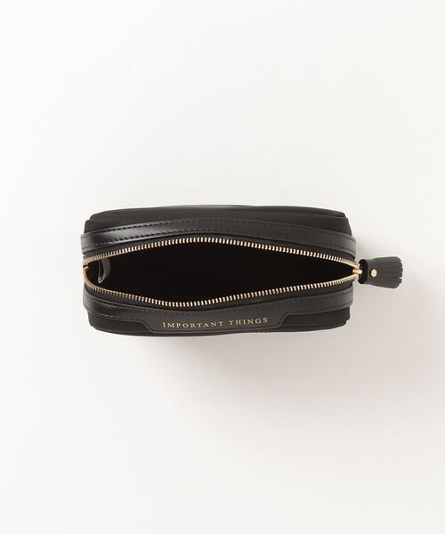 アニヤハインドマーチ ポーチ アイメイク アイズ スマイル ブラック 牛革 セール15%OFF】アニヤハインドマーチ Anya Hindmarch ANYA