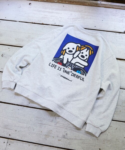 FREAK'S STORE（フリークスストア）の「matsui×FREAK'S STORE/マツイ×フリークスストア 別注 ｢DJ」キッズ バックプリント スウェット（スウェット・キッズ・ホワイト/グレー/ブラック・MEDIUM/SMALL/LARGE）」の5枚目の写真