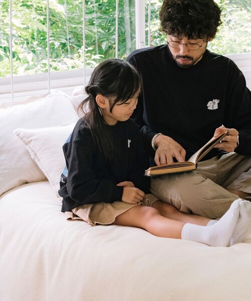 FREAK'S STORE（フリークスストア）の「matsui×FREAK'S STORE/マツイ×フリークスストア 別注 ｢DJ」キッズ バックプリント スウェット（スウェット・キッズ・ホワイト/グレー/ブラック・MEDIUM/SMALL/LARGE）」の10枚目の写真