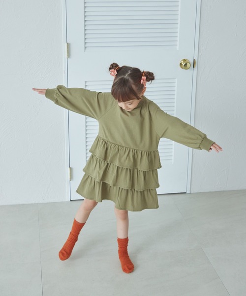 pairmanon（ペアマノン）の「ティアード フリルスカート ワンピース（ワンピース・キッズ・パープル/ブラック/オリーブ・150/110/120/100/90/140/130）」の9枚目の写真