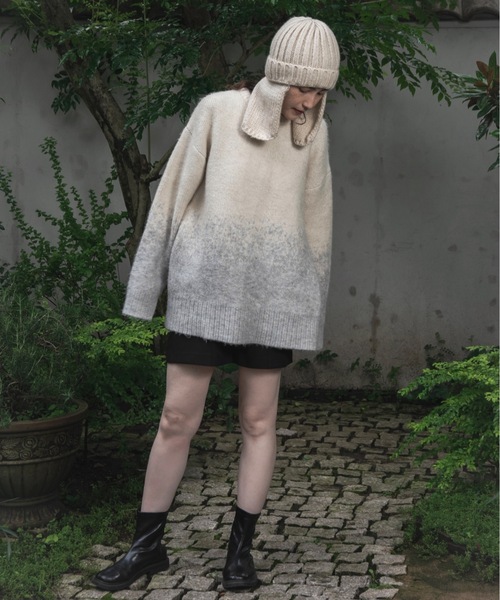 lawgy（ラウジー）の「nuance gradation loose knit / ニュアンスグラデーションルースニット（ニット/セーター・レディース・ブルー/ブラウン/ベージュ・FREE）」の11枚目の写真