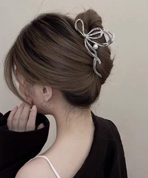 E&C closet…（イーアンドシークローゼット）の「パールリボンヘアクリップ（バレッタ/ヘアクリップ・キッズ）」