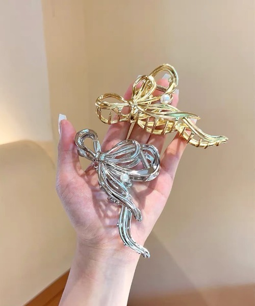 E&C closet…（イーアンドシークローゼット）の「パールリボンヘアクリップ（バレッタ/ヘアクリップ・レディース・シルバー/ゴールド・FREE）」の21枚目の写真