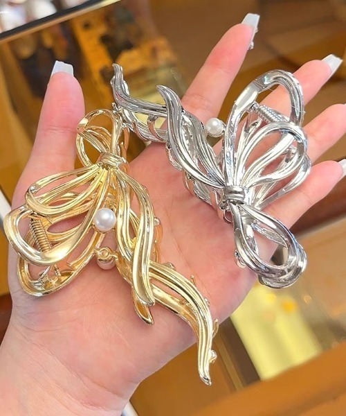 E&C closet…（イーアンドシークローゼット）の「パールリボンヘアクリップ（バレッタ/ヘアクリップ・レディース・シルバー/ゴールド・FREE）」の17枚目の写真