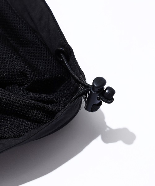 SILAS(サイラス)の「SOUTH STAND JACKET(ナイロンジャケット・メンズ・ブラック/ネイビー・M/L/XL)」の13枚目の写真