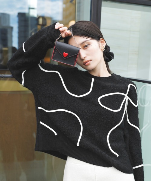 VIS(ビス)の「【新色追加】【洗える】ハート&リボンコード刺繍ニットプルオーバー(ニット/セーター・レディース・ブラック/キナリ/グレー・FREE)」の15枚目の写真