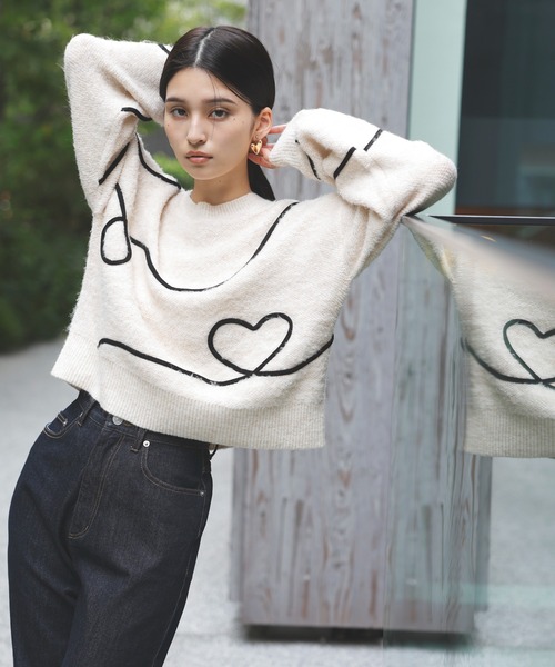 VIS(ビス)の「【新色追加】【洗える】ハート&リボンコード刺繍ニットプルオーバー(ニット/セーター・レディース・ブラック/キナリ/グレー・FREE)」の18枚目の写真