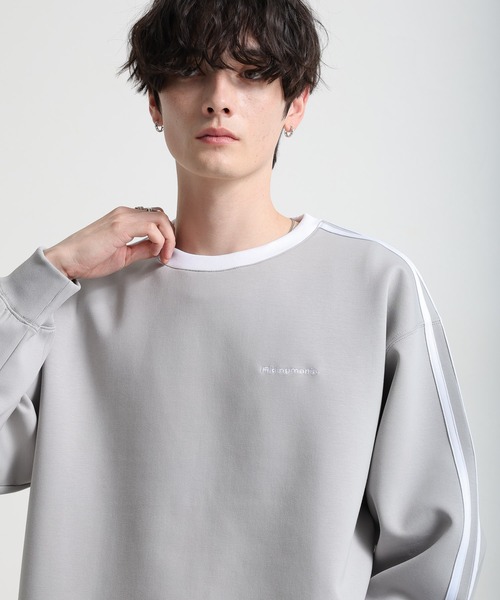 Ridingmania（ライディングマニア）の「【Ridingmania】サイドライン/ワンポイント刺繍テックプルオーバー（スウェット・メンズ・ブラック/ライトグレー・LARGE/MEDIUM）」の12枚目の写真