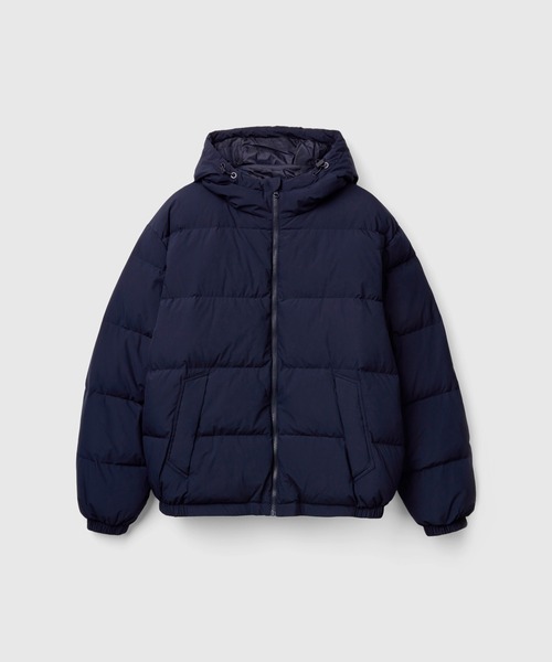 BENETTON (UNITED COLORS OF BENETTON)(ベネトンユナイテッドカラーズオブベネトン)の「【GREEN B】ナイロンフード付き無地ダウンジャケット・コート(ダウンジャケット/コート・メンズ・ブラック/ネイビー・MEDIUM/SMALL)」の11枚目の写真