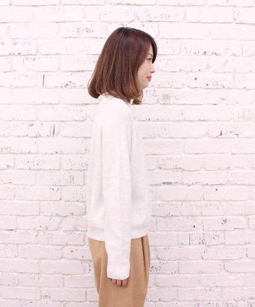 CIAOPANIC（チャオパニック）の「【Ciaopanic】アンゴラPUボトルネックP/O（ニット/セーター・レディース・ホワイト/グレー/ブルー/ネイビー/レッド・FREE）」の6枚目の写真