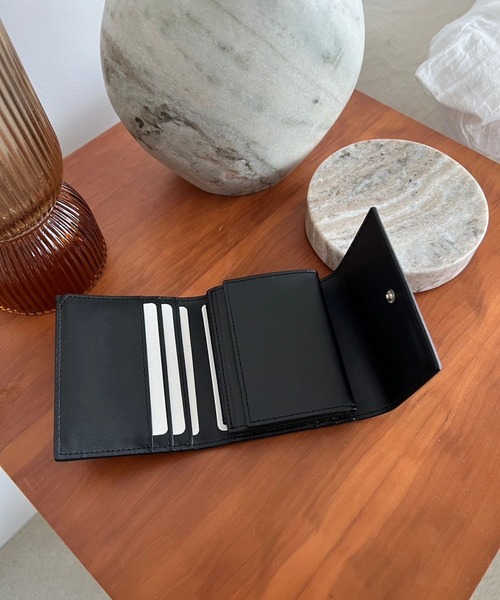 Me%（ミィパーセント）の「FLロゴミニサイフ　282598（財布・レディース・シルバー/レッド/ブラック/ライトブルー/ブラウン・FREE）」の8枚目の写真