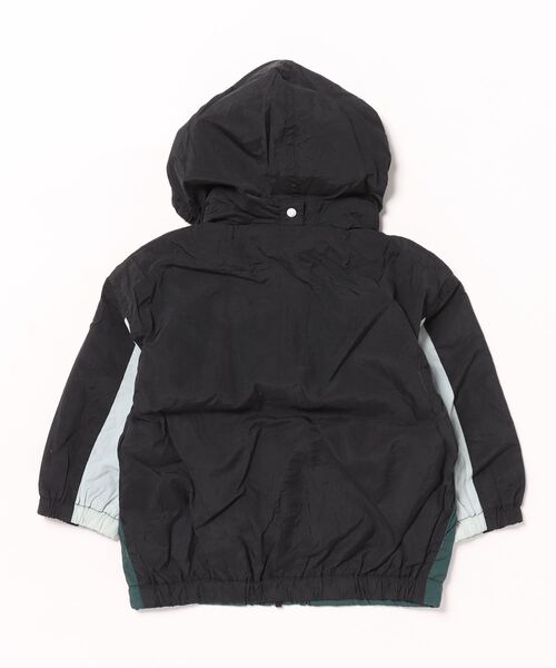 DILASH(ディラッシュ)の「ウインドブレーカー(マウンテンパーカー・キッズ・ブラック/ブルー/イエロー・140/130/120/110/100/90/80)」の9枚目の写真