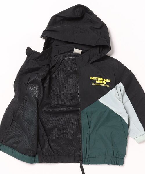 DILASH(ディラッシュ)の「ウインドブレーカー(マウンテンパーカー・キッズ・ブラック/ブルー/イエロー・140/130/120/110/100/90/80)」の10枚目の写真