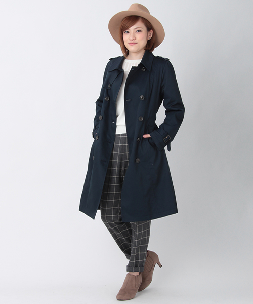 THE EMPORIUM(ジエンポリアム)の「綿ツイルトレンチコート(トレンチコート・レディース・グリーン/ベージュ/ネイビー・38/40)」の1枚目の写真