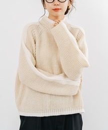 【refinedwokrs】配色 ライン がデザインポイントの ハイネック プルオーバー