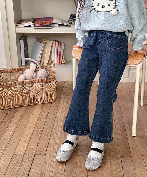 aimoha（アイモハ）の「【aimoha-KIDS-】フレアデニムパンツ（デニムパンツ・キッズ・ブルー・120/130/140/150/90/100/110）」の6枚目の写真